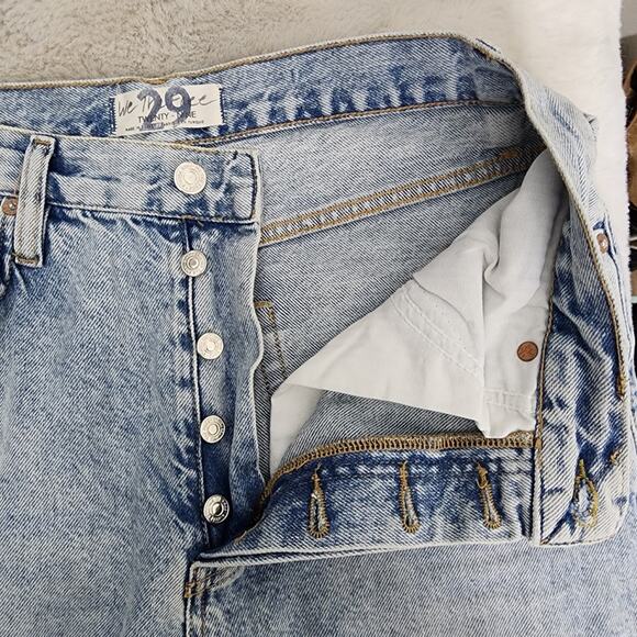 Free People Distressed Light Blue Denim Button Fly Straight Leg Jean - Picture 11 of 13